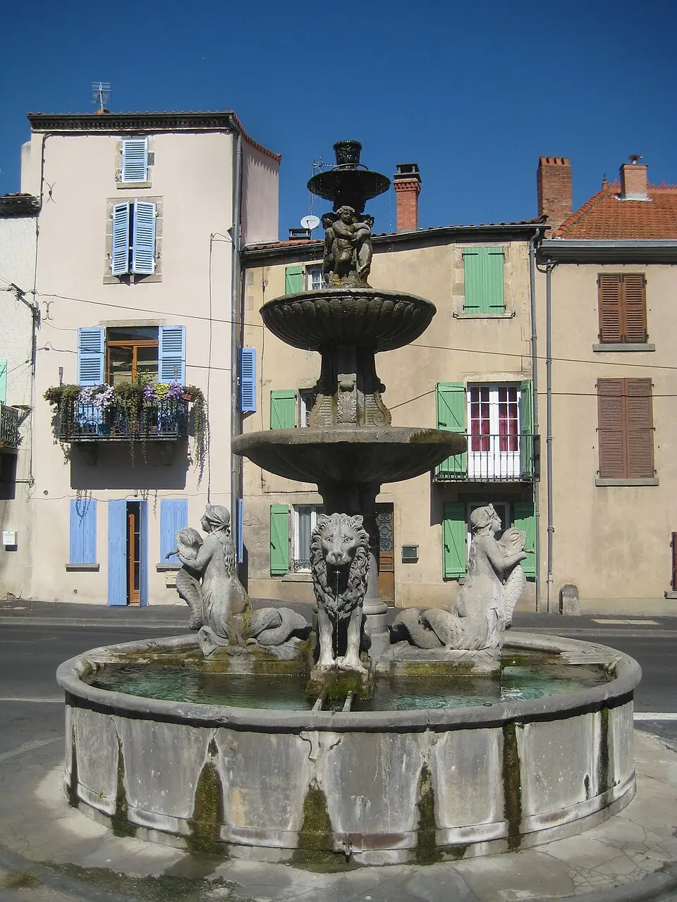 fontaine des Lions