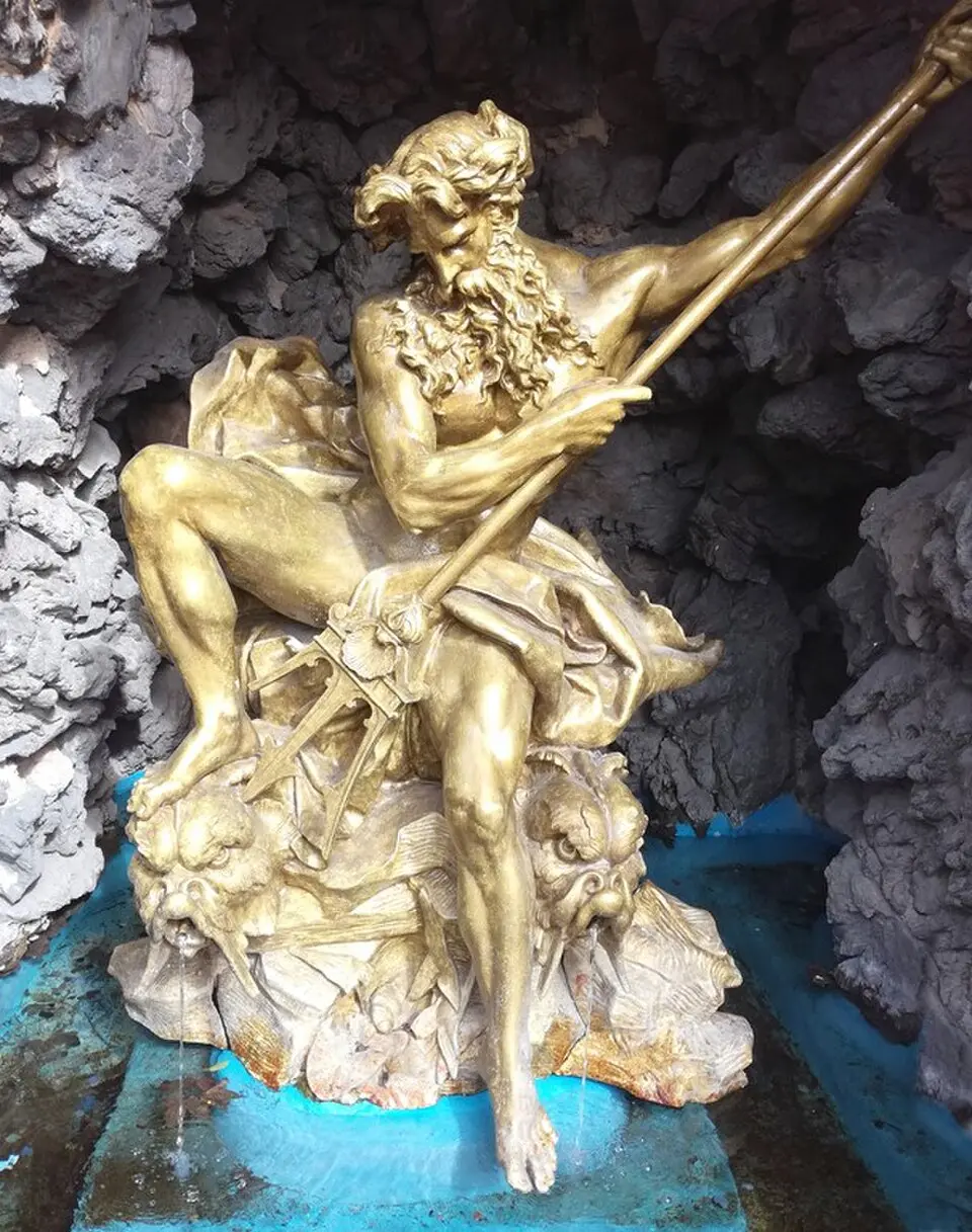 fontaine de Neptune