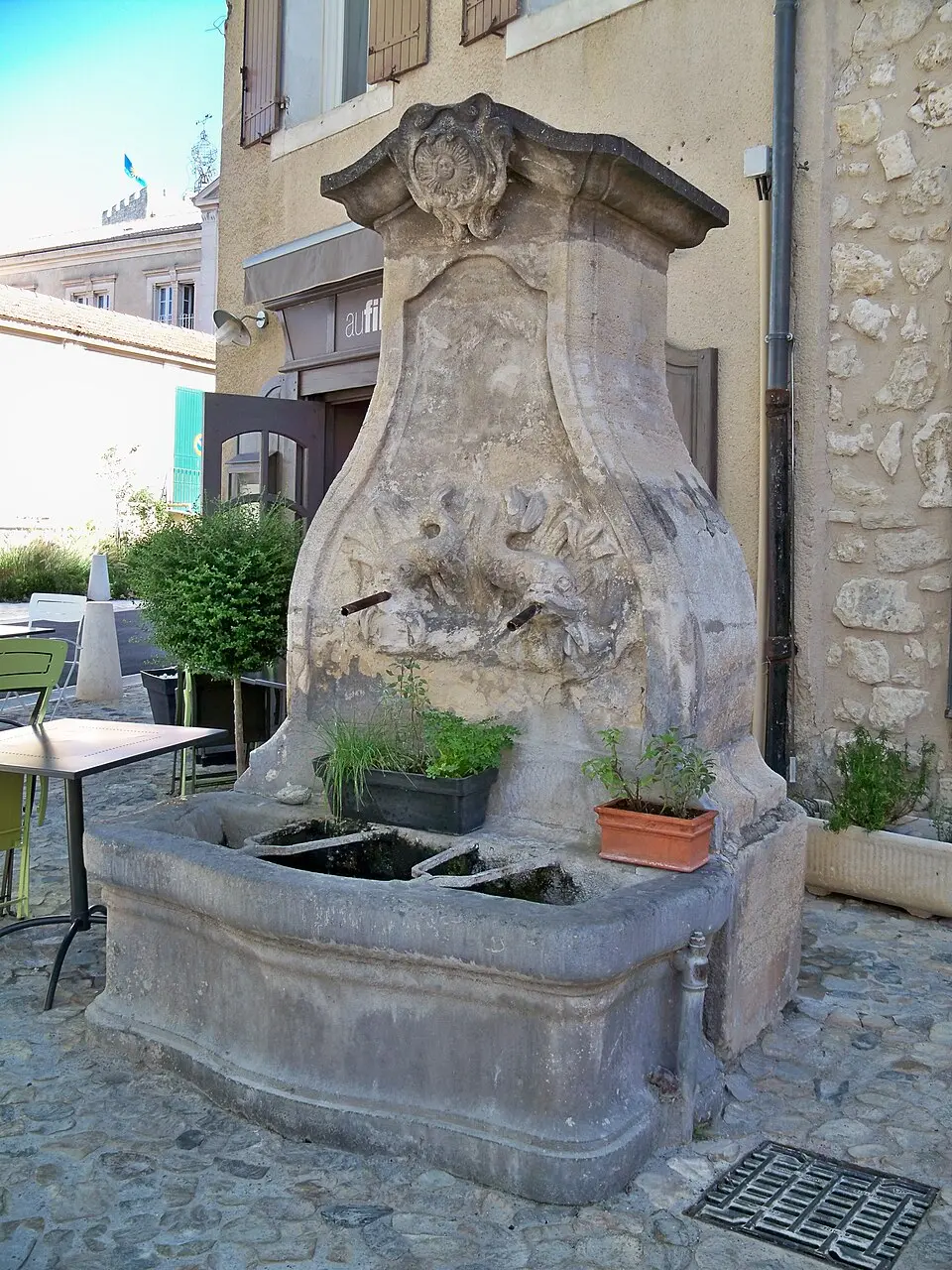 fontaine des Augustins