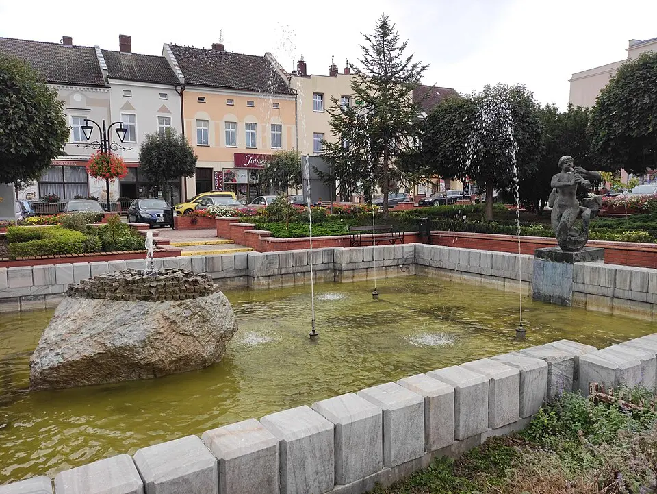 Fontanna na Rynku w Krapkowicach