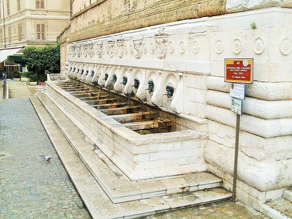 Fontana del Calamo