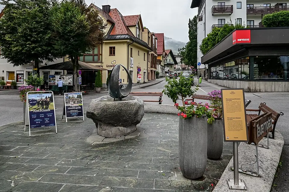 Thermalwasserbrunnen Tauernplatz