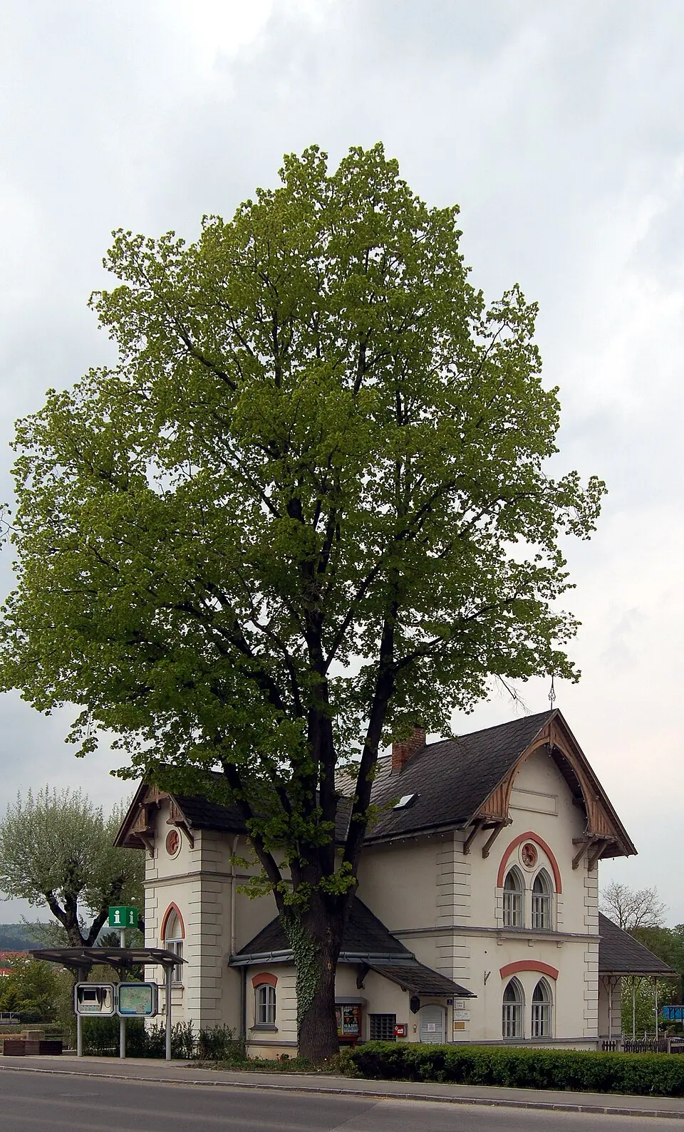 Wohnhaus, ehem. Pfarrhof